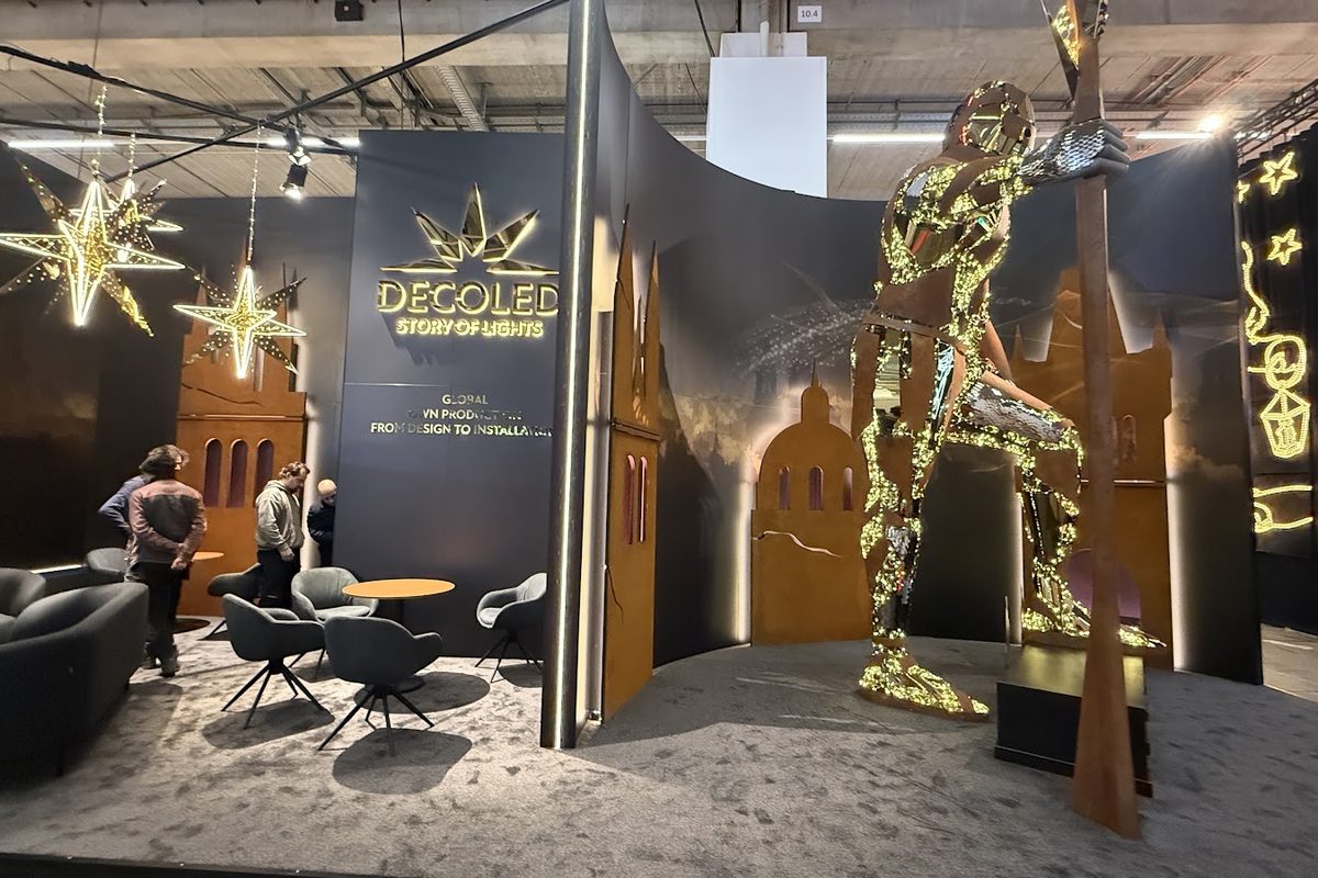 Beursstand DECOLED Story of Lights op de beurs in Frankfurt am Main